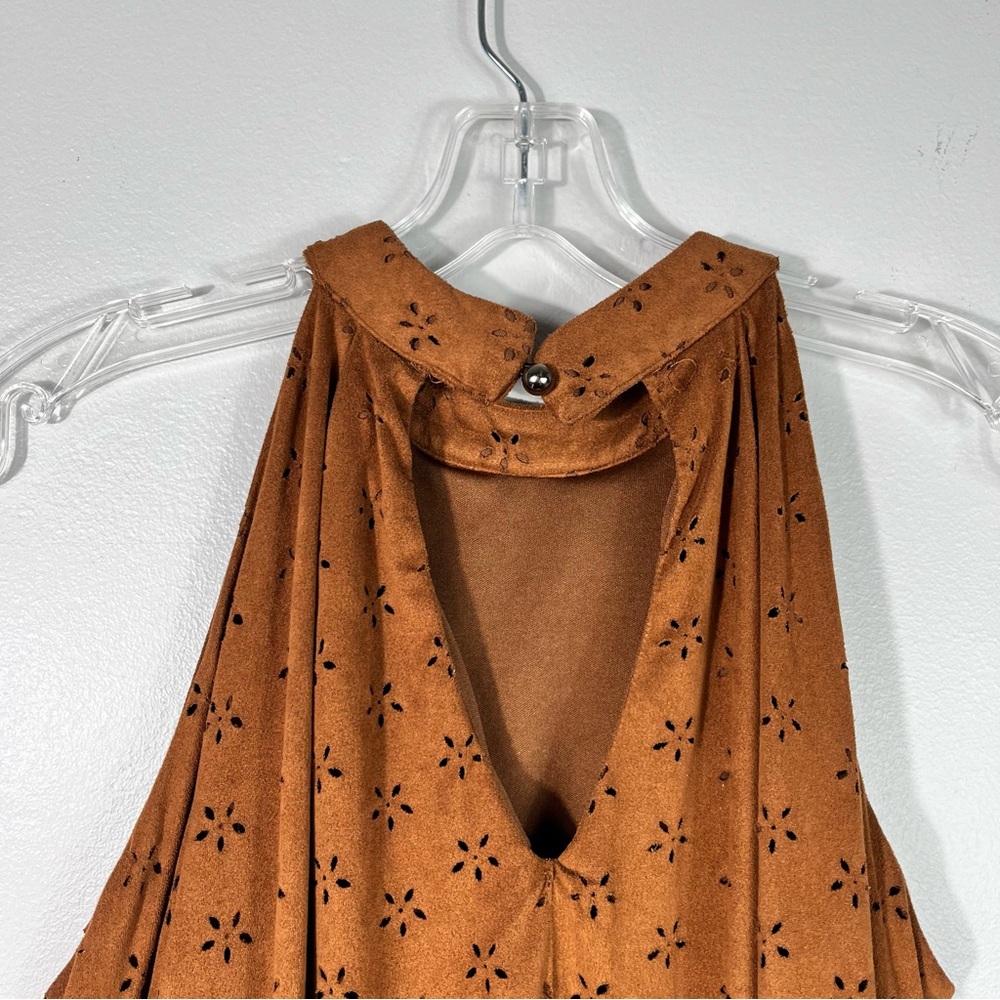 Earthbound Brown Vegan Suede Laser Cutout Dot Print Halter High Neck Dress M - Picture 4 of 5